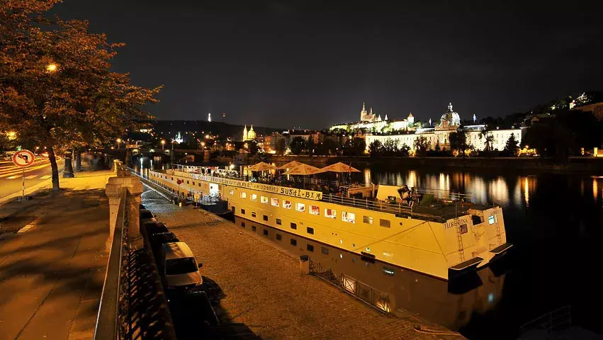 FLORENTINA BOAT hotel, Prag Altstadt