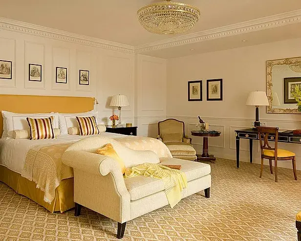 Photo 3 of Four Seasons Hotel