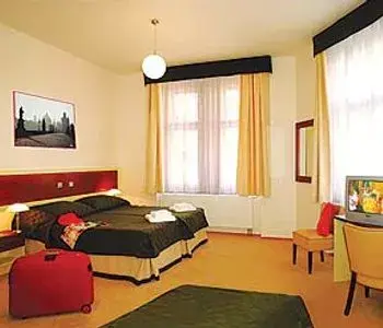 Hotel Gloria, Praga Žižkov