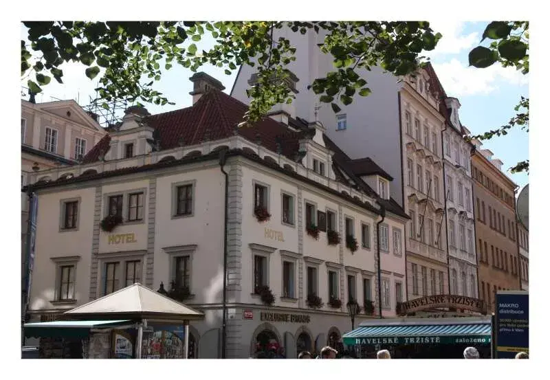 Prague Golden Age, Prague Old Town