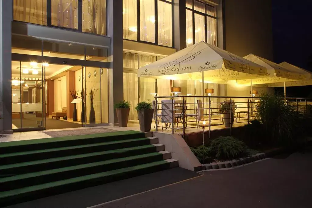 Photo 4 of GOLDEN FISH HOTEL APARTMENTS