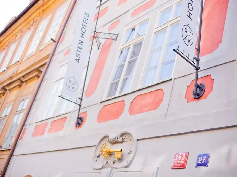 Golden Key, Prag Prager Burgviertel