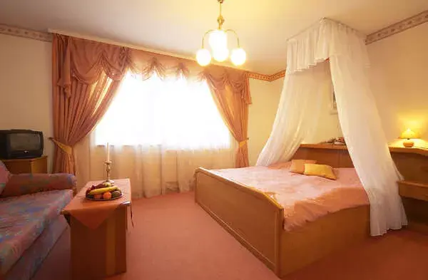 Photo 2 of HOTEL HENRIETTA
