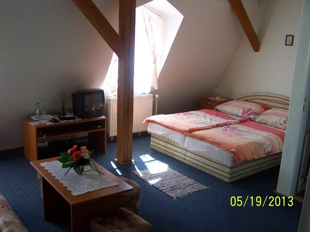 Photo 2 of Hotel Alster