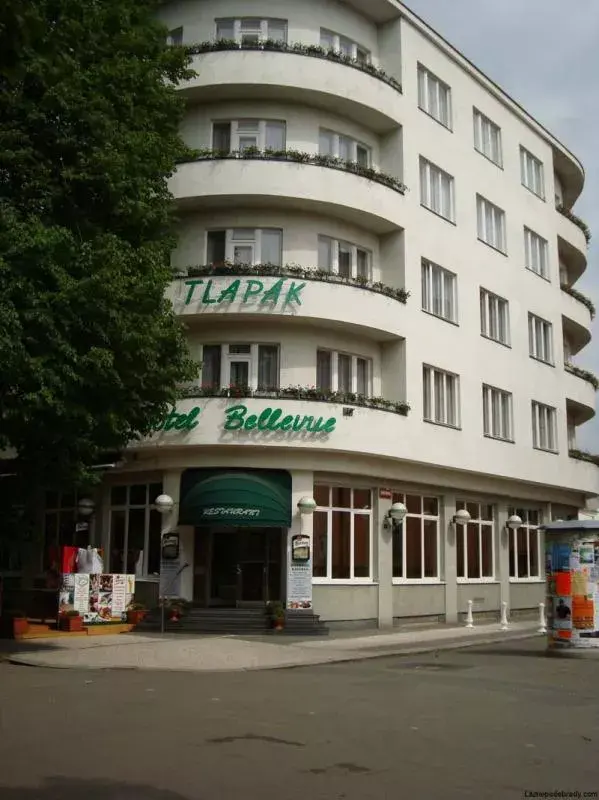 Hotel Bellevue - Tlapák