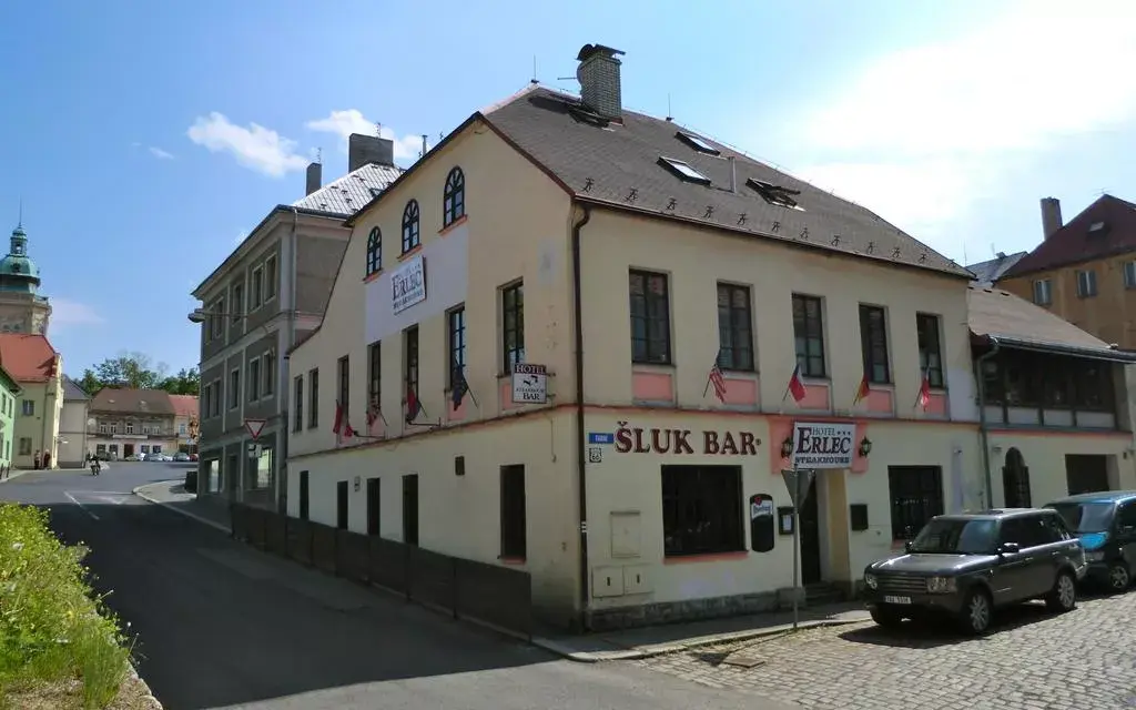 HOTEL ERLEC, Šluknov