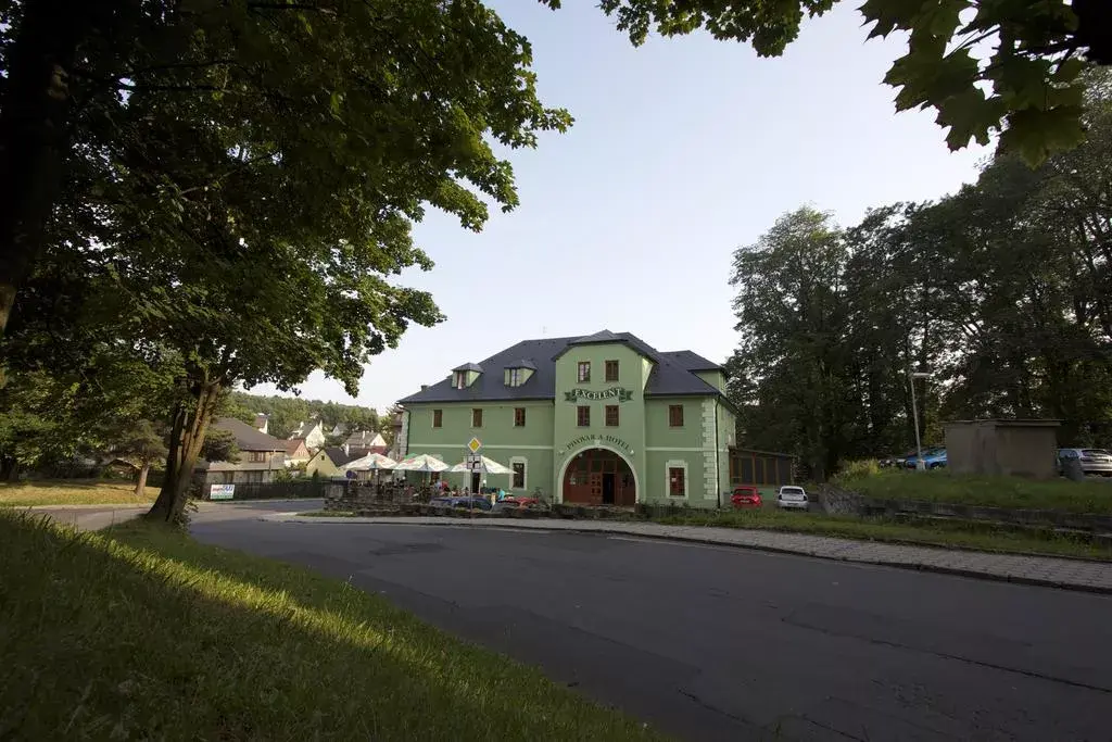 Hostinský pivovar a hotel Excelent, Rýmařov