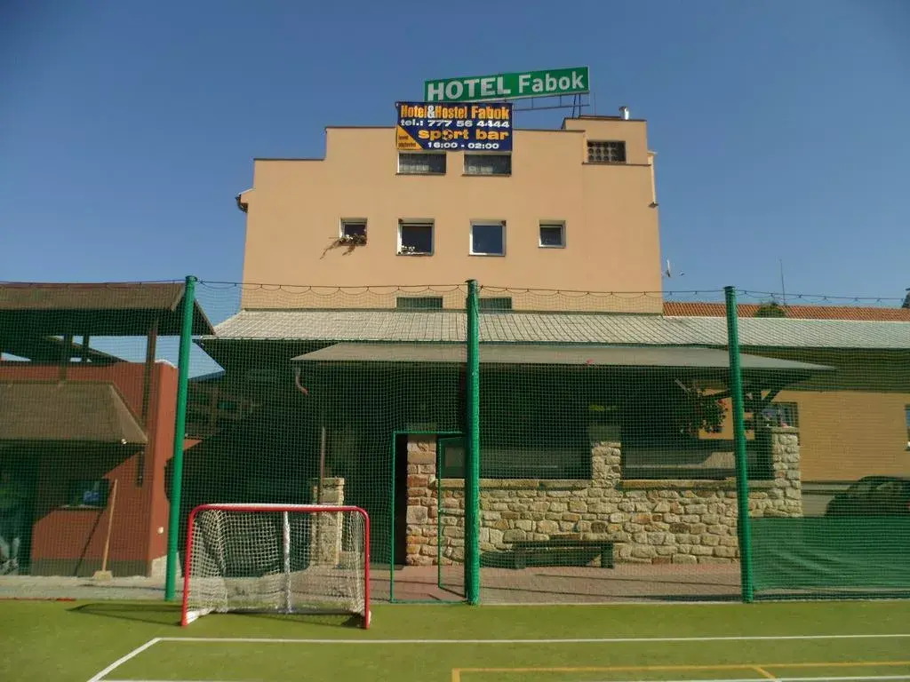 Hotel Fabok, Mochov