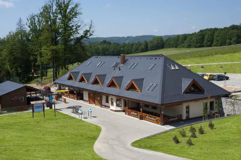 HOTEL HEIPARK
