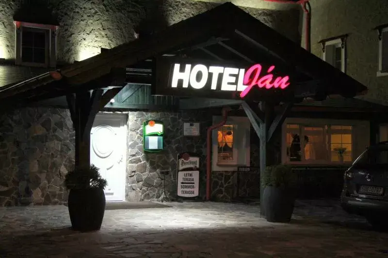 Photo 2 of Hotel Ján
