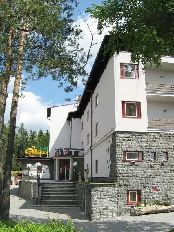 Hotel Mánes