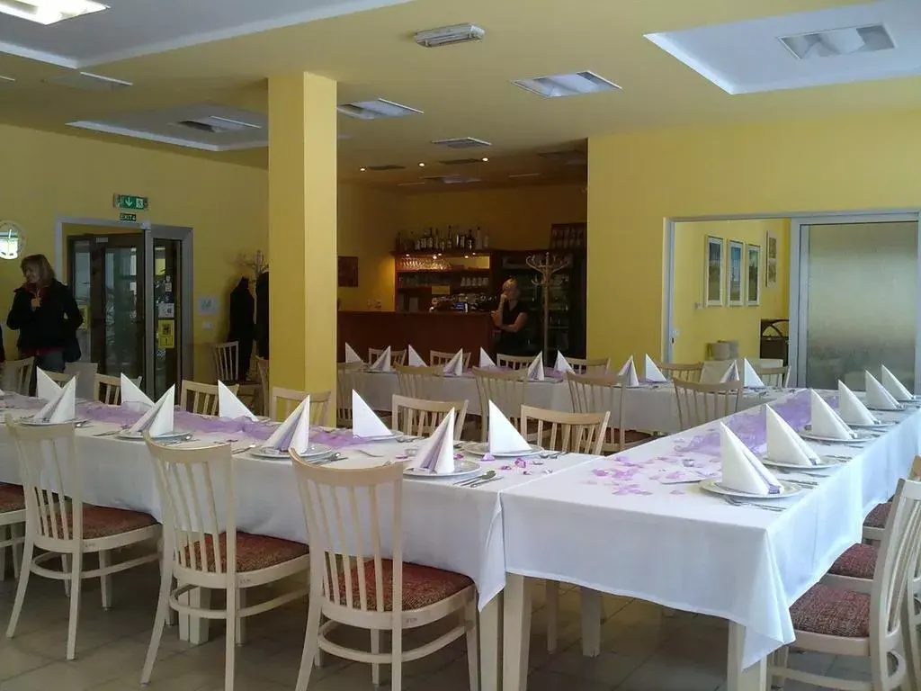 Photo 4 of Hotel Petra