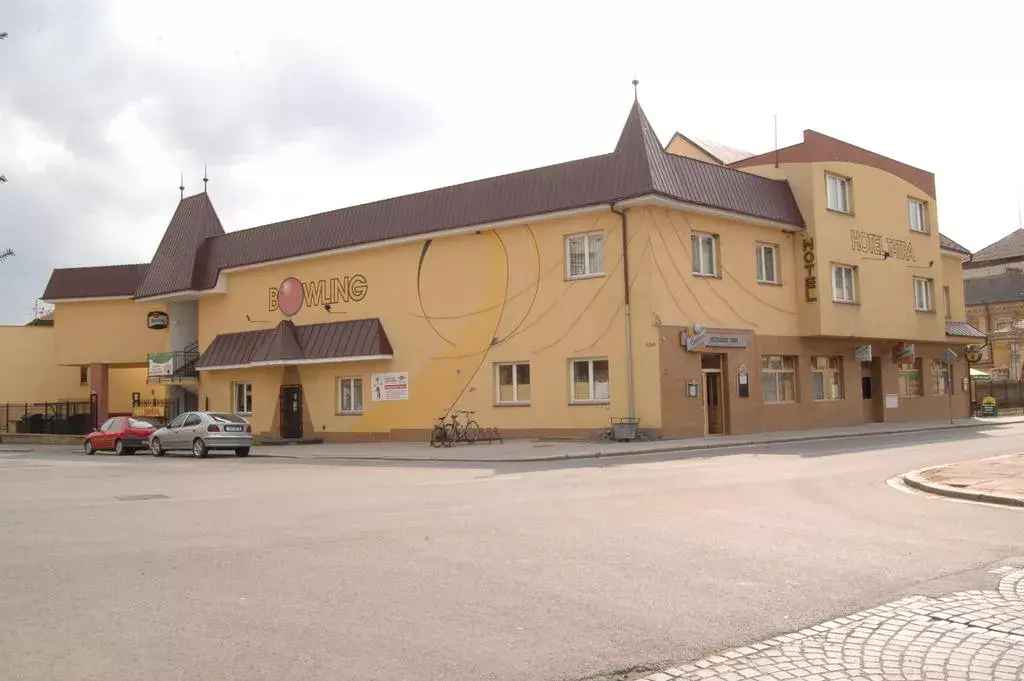 Hotel Tatra, Nový Bydžov Nový Bydžov