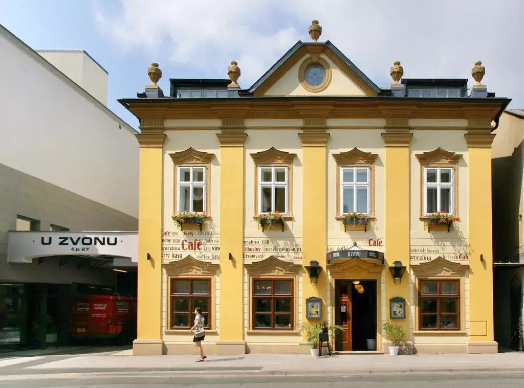 Hotel U Zvonu, Vrchlabí