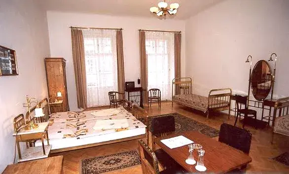 Photo 2 of Hotel U Zlatého Jelena