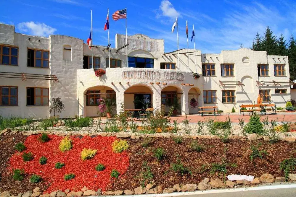 Photo 2 of HOTEL Colorado Grand