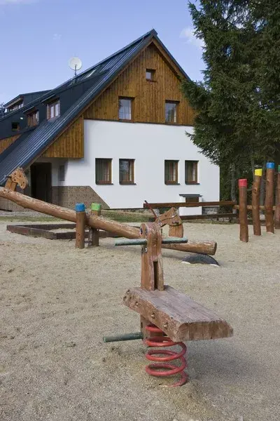 Chata Nisanka, Bedřichov