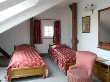 Photo 4 of King George Hotel