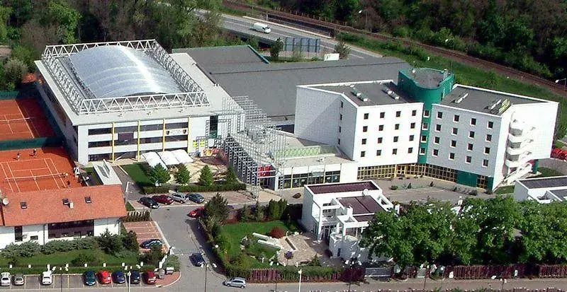 HOTEL TENNIS CLUB, Prostějov