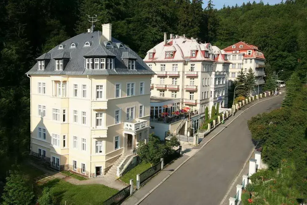 Photo 2 of Lázeňská léčebna Mánes