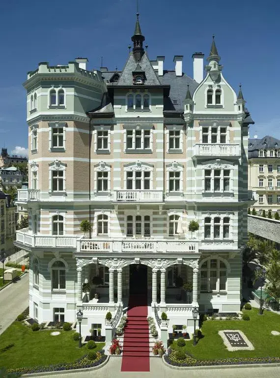 Photo of SAVOY WESTEND HOTEL
