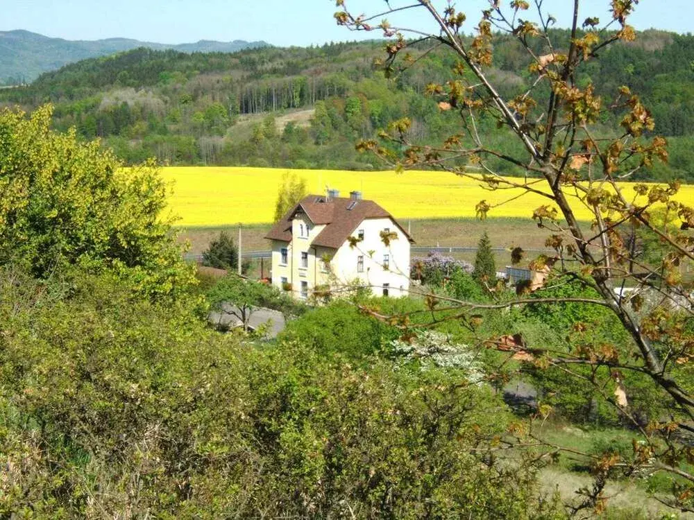 PENZION Větrný vrch, Ostrov