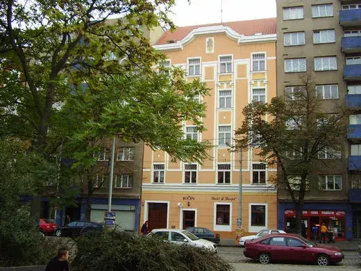 LEON Hotel, Prag Holešovice