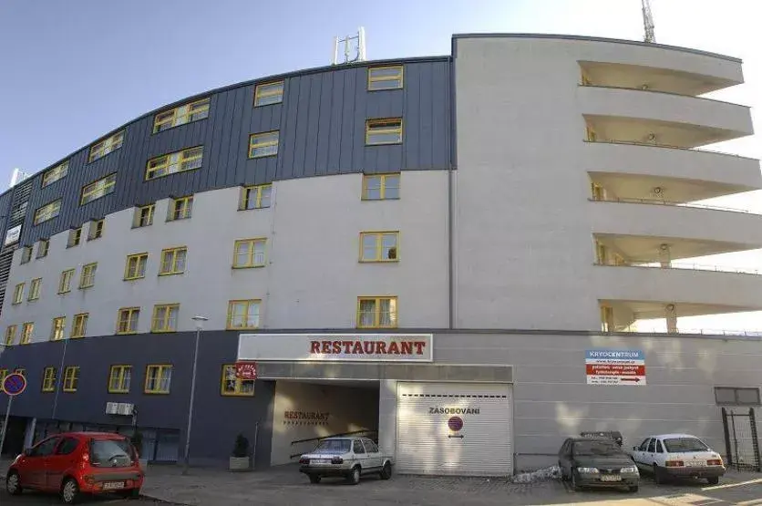 Hotel ARENA Liberec, Liberec VII-Horní Růžodol
