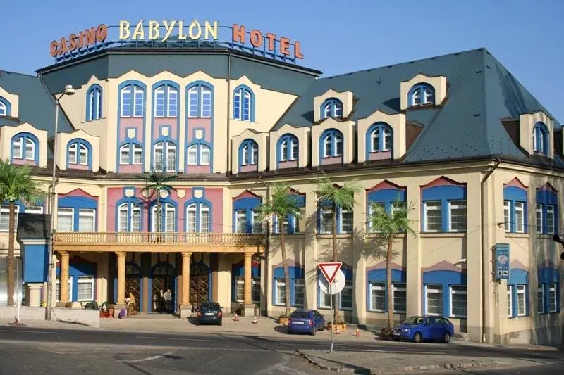 WELLNESS HOTEL BABYLON, Reichenberg Liberec III-Jeřáb