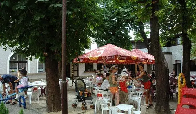 Photo 3 of Hotel U jezírka
