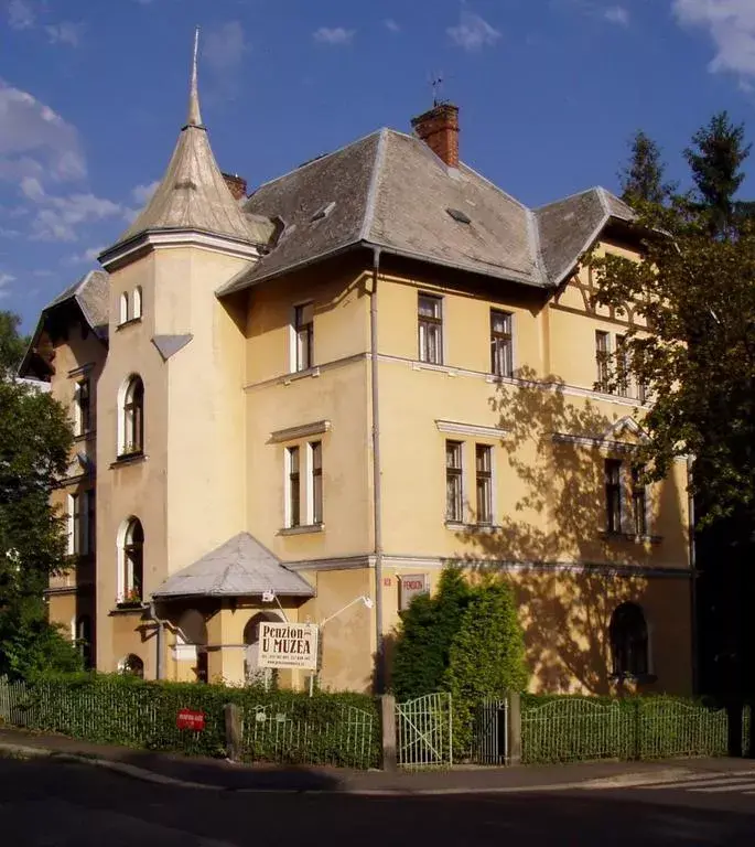 Wellness Penzion U Muzea s.r.o., Liberec I-Staré Město