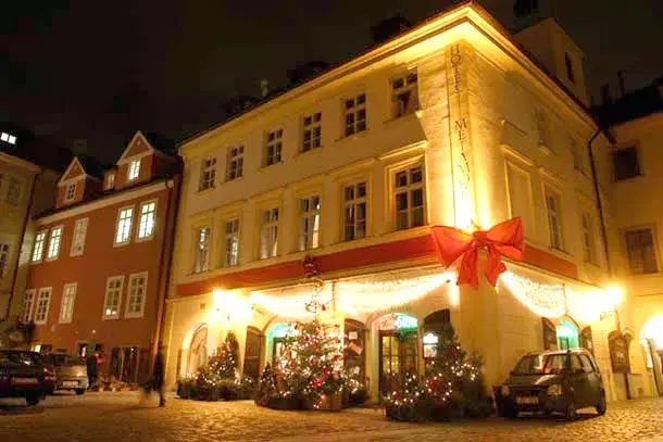 HOTEL METAMORPHIS, Prague Old Town