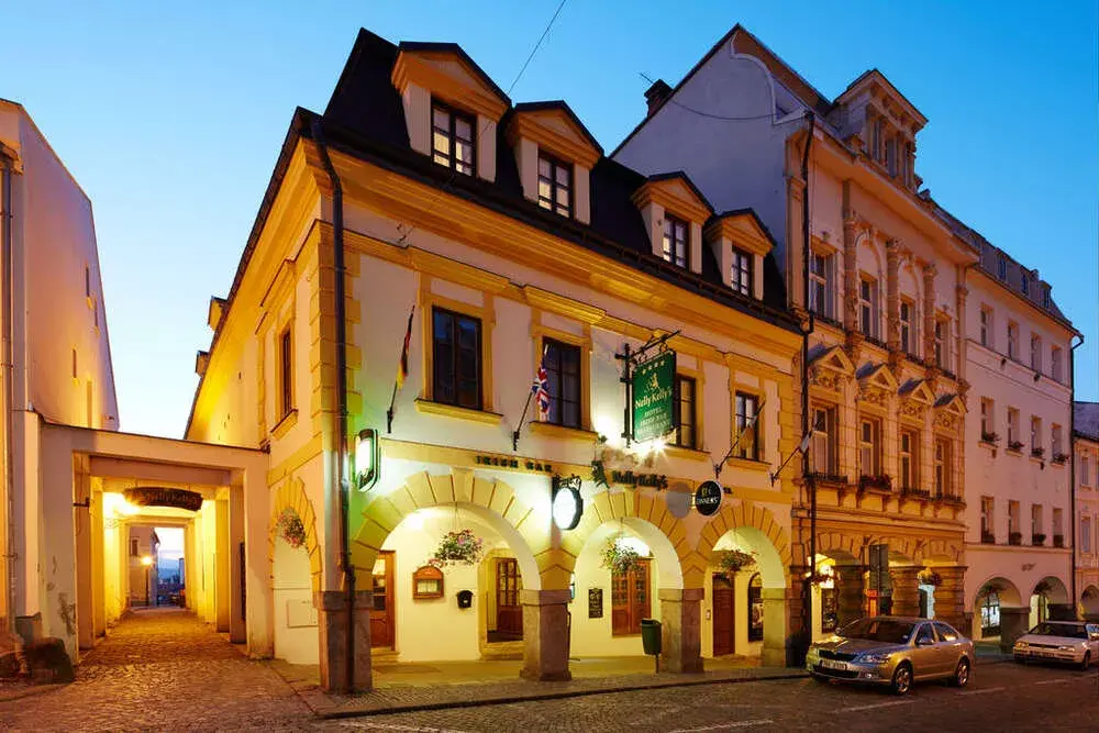 Hotel Nelly Kelly's, Trutnov Horní Předměstí