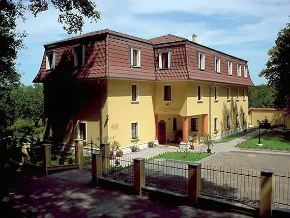 Hotel Nosál, Praha Michle