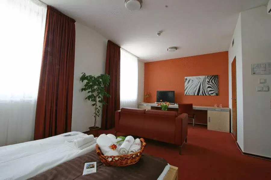 Photo 3 of Hotel Ruby Blue