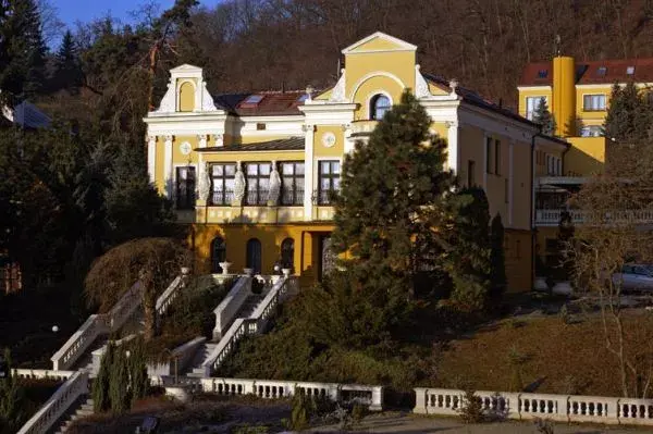 PARKHOTEL BRNO, Brno Pisárky