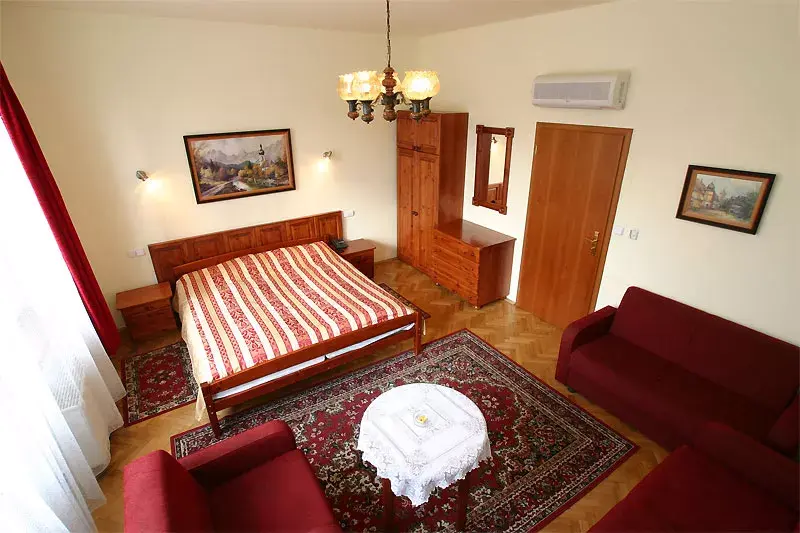 HOTEL PAWLOVNIA, Praha Libeň