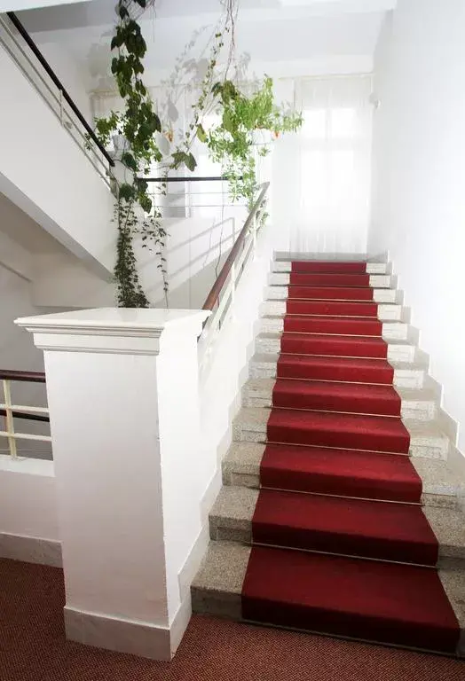 Photo 2 of CENTRAL-WELLNESS HOTEL