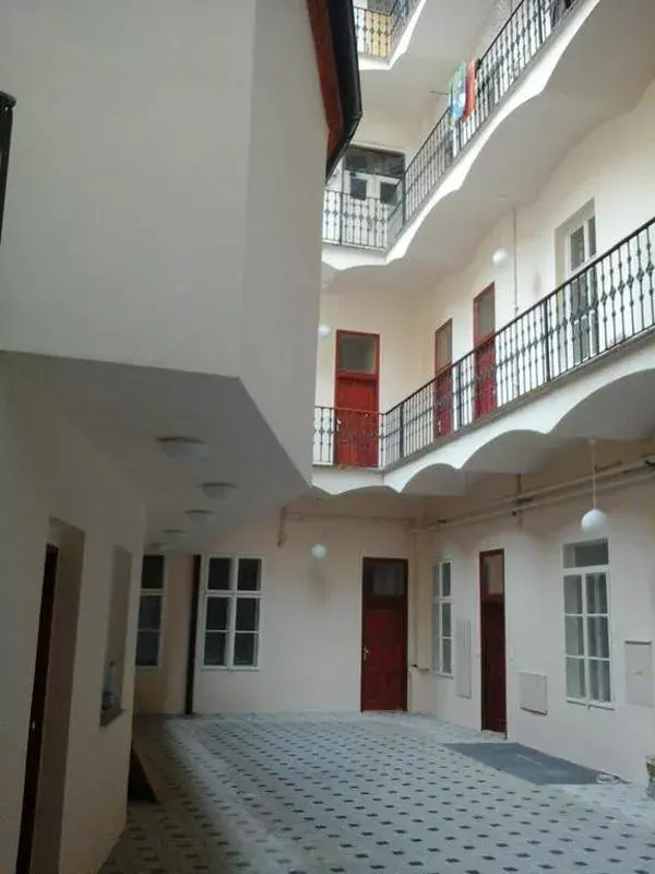Prague Trendy - Apartments, Praga Petrská čtvrť
