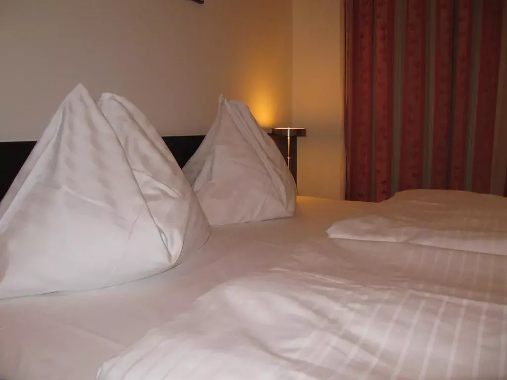 Photo 5 of Royal Plaza Hotel