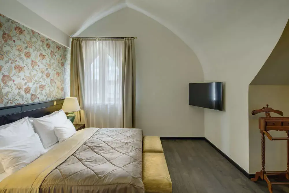 Photo 2 of Hotel Savoy