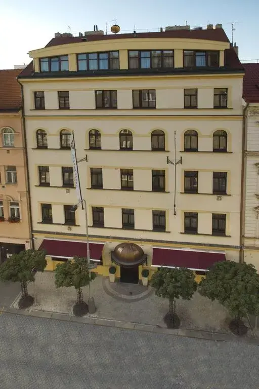 Photo 4 of Hotel Louren