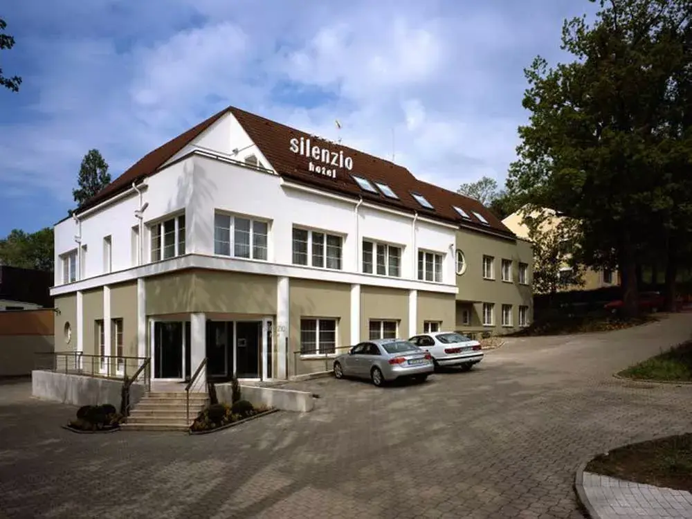 Hotel Silenzio, Prague Dejvice