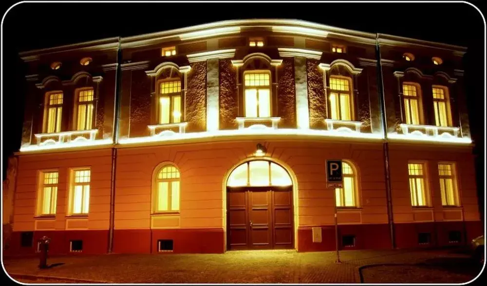 Solna Apartments