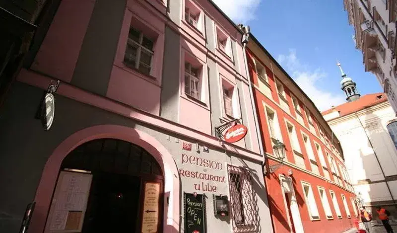 Bed and Breakfast U Lilie, Prague Old Town