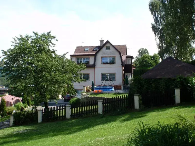 Vila Sára