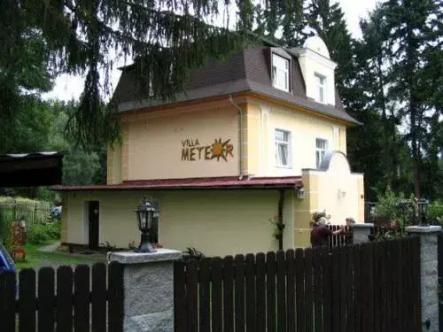 Photo 3 of Villa Meteor