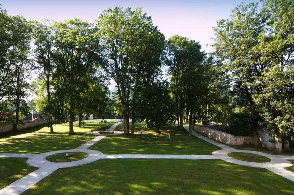 Photo 4 of Zámek Hrádek