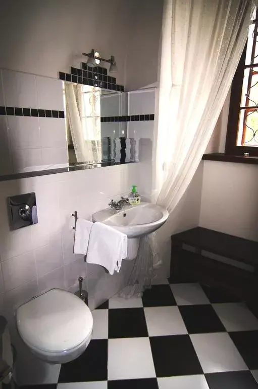 Photo 4 of Zámek Potštejn