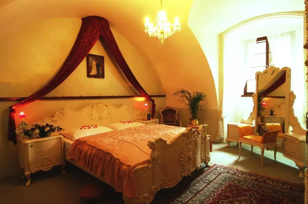 Photo 5 of Zámek Potštejn
